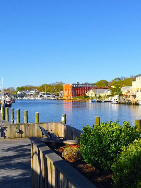 The Whaler'S Inn Mystic Exteriér fotografie